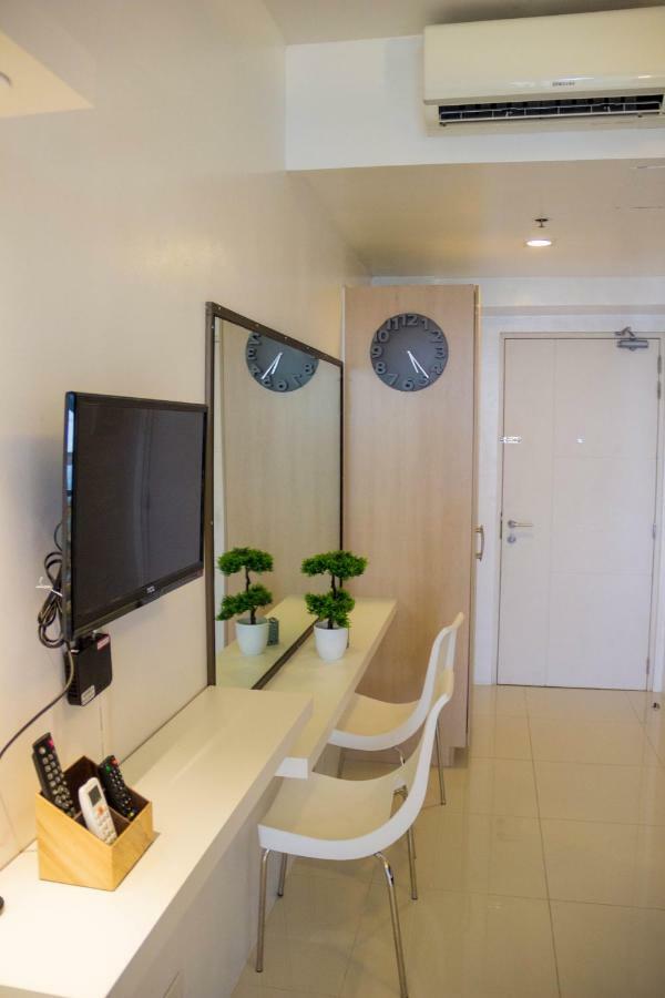 Smdc Wind Residences Tagaytay With Balcony 19Th Floor Tagaytay City Kültér fotó